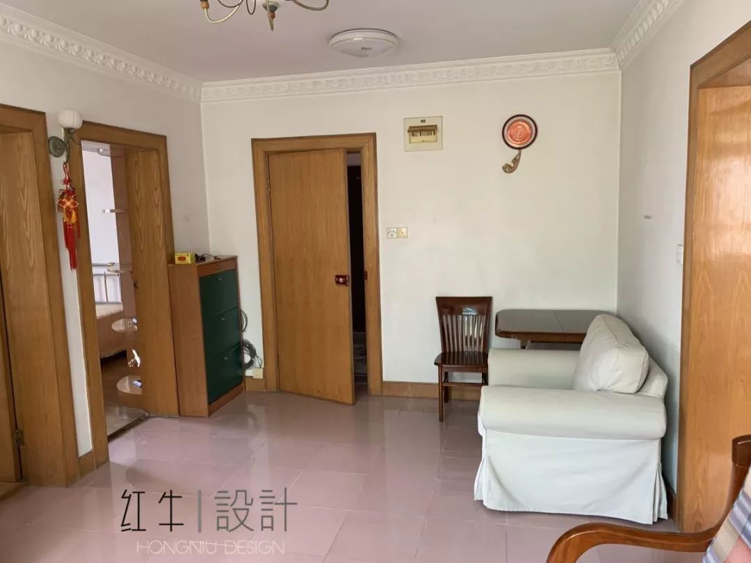 南京老房翻新--“能住”與“好住”之間，就差這點改變！02改造前_客廳