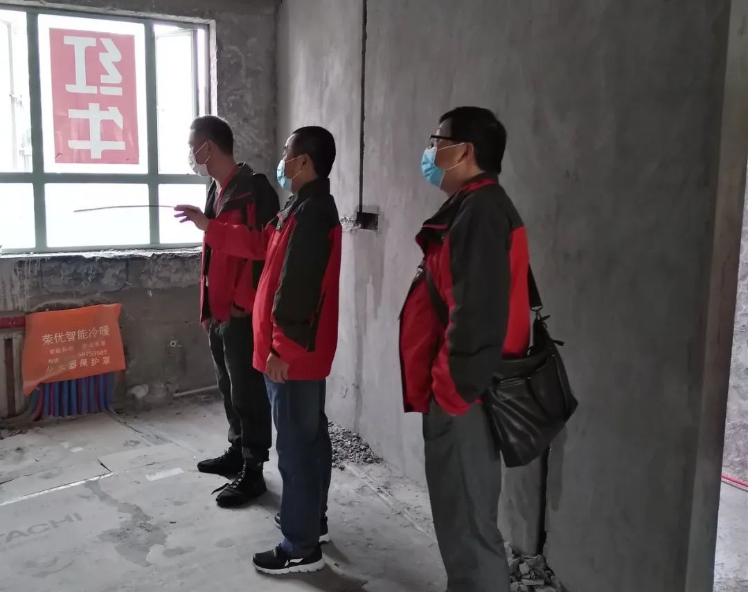 紅牛巡檢 | 開工不久的工地是什么樣的？