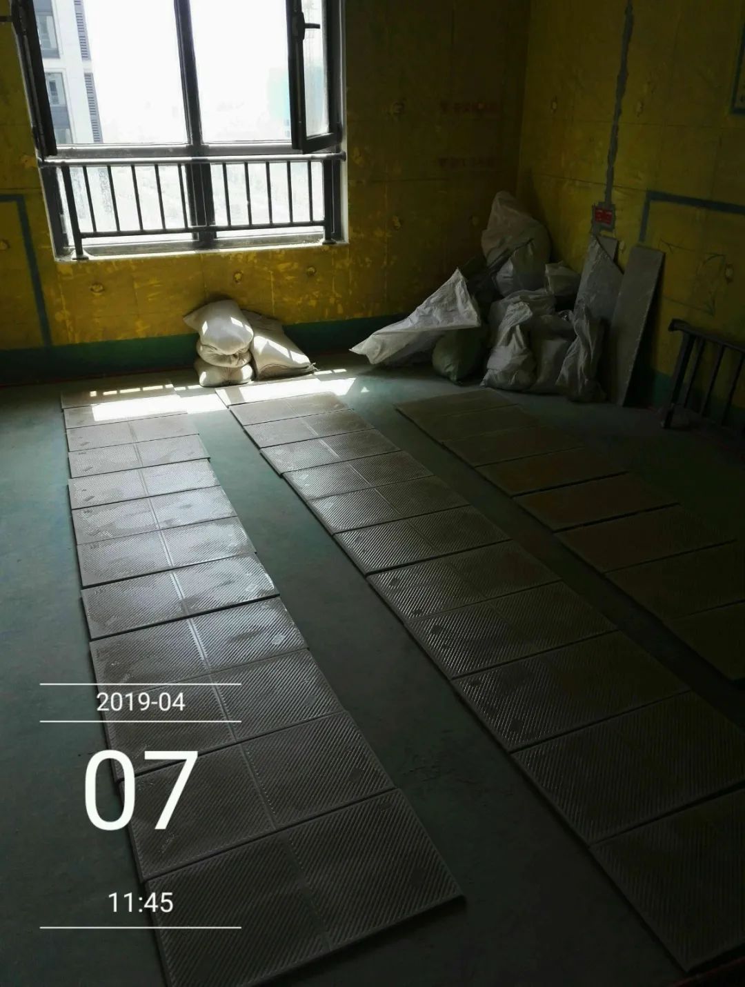 孟憲濤_保利國際社區(qū)115㎡現(xiàn)代北歐--簡潔明亮之家，一人獨居太愜意！30工地一覽