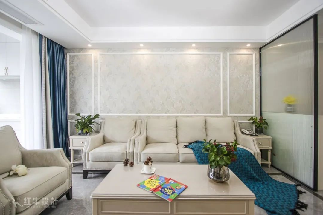 最美畢業(yè)照 ⑥--簡(jiǎn)美不一定是深色系，也可以這樣清爽哦！03客廳