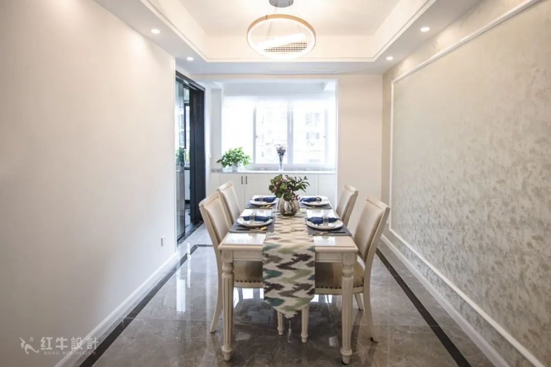 最美畢業(yè)照 ⑥--簡(jiǎn)美不一定是深色系，也可以這樣清爽哦！06餐廳