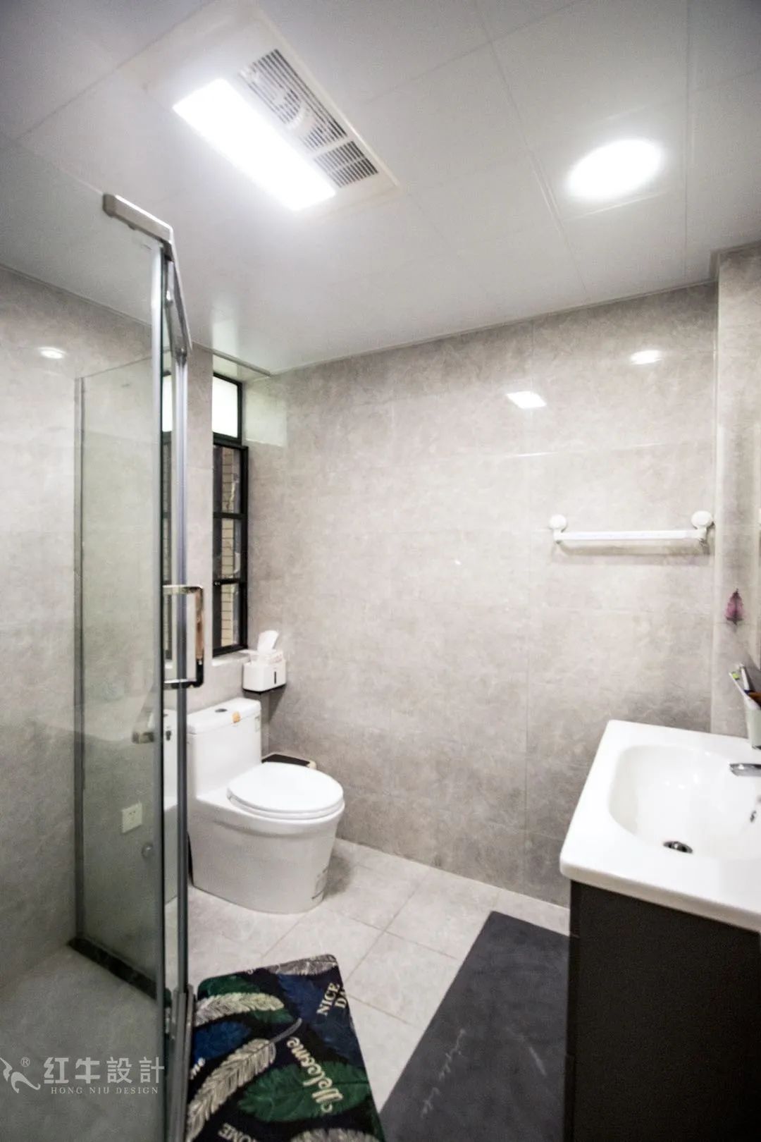 最美畢業(yè)照 ⑥--簡(jiǎn)美不一定是深色系，也可以這樣清爽哦！11衛(wèi)生間