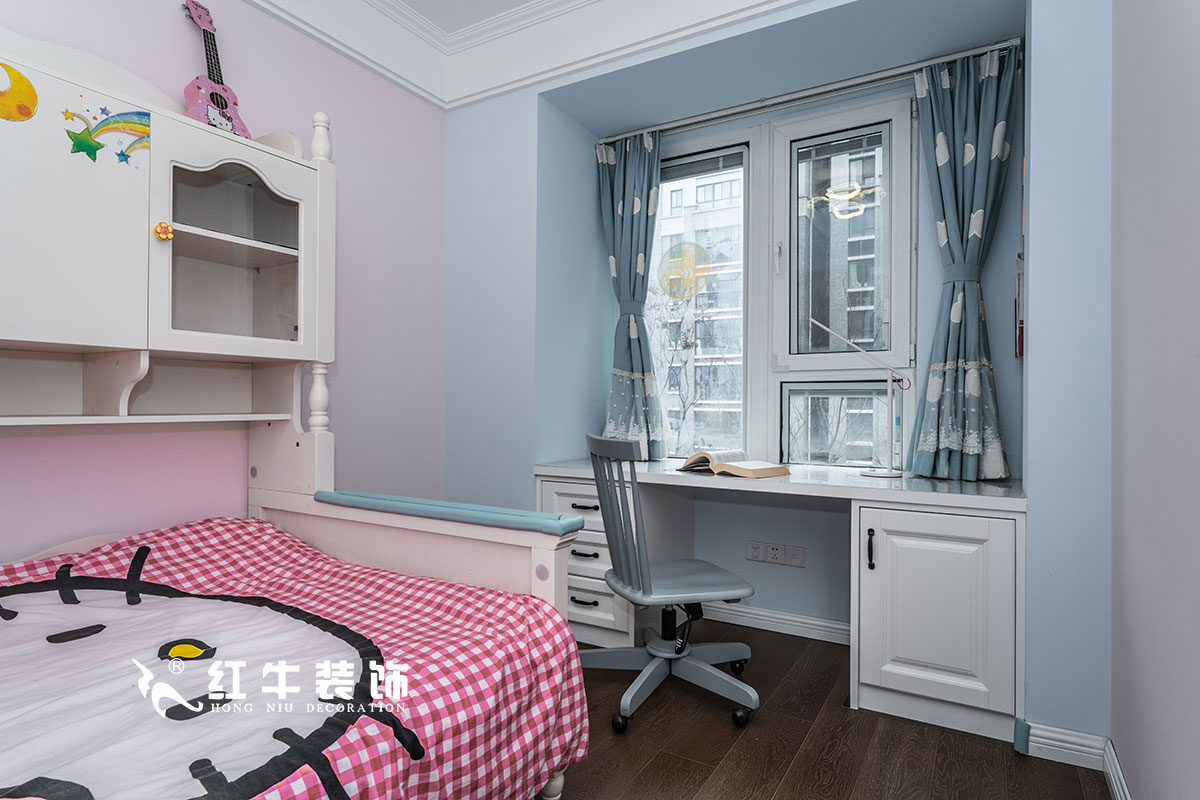 +logo_魏明花_華府國(guó)際-117㎡-簡(jiǎn)美風(fēng)格（3室2廳2衛(wèi)，全包16萬(wàn)）13兒童房_華府-1