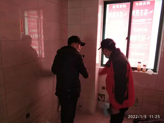 新年伊始！直擊紅牛裝飾2022年首次工地巡檢現(xiàn)場(chǎng)！