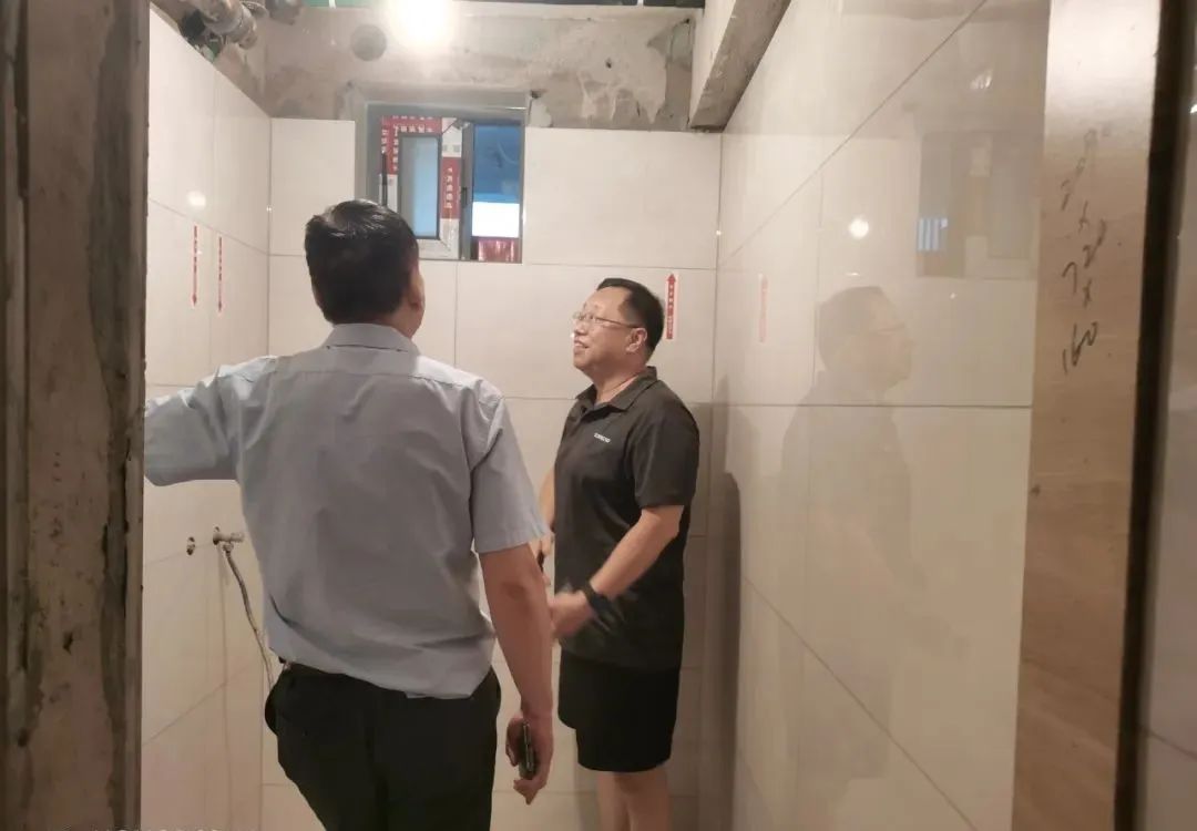 工地突擊巡檢｜巧遇業(yè)主，與其一起直擊施工現(xiàn)場(chǎng)，果然……