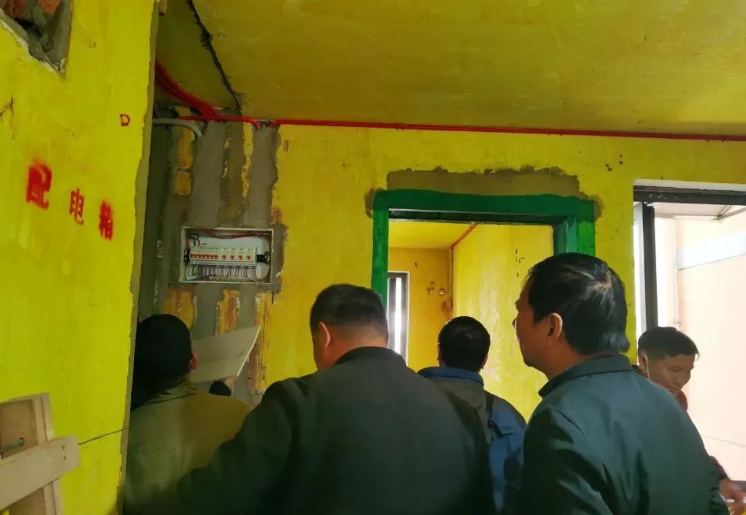 工地突擊巡檢｜金秋十月，裝修旺季，施工質(zhì)量更不容松懈！