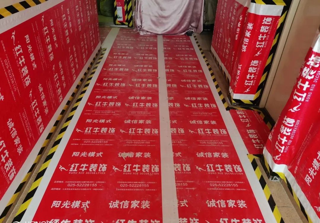 工地巡檢｜烈日炎炎，巡檢步履依舊，堅(jiān)守工程質(zhì)量！