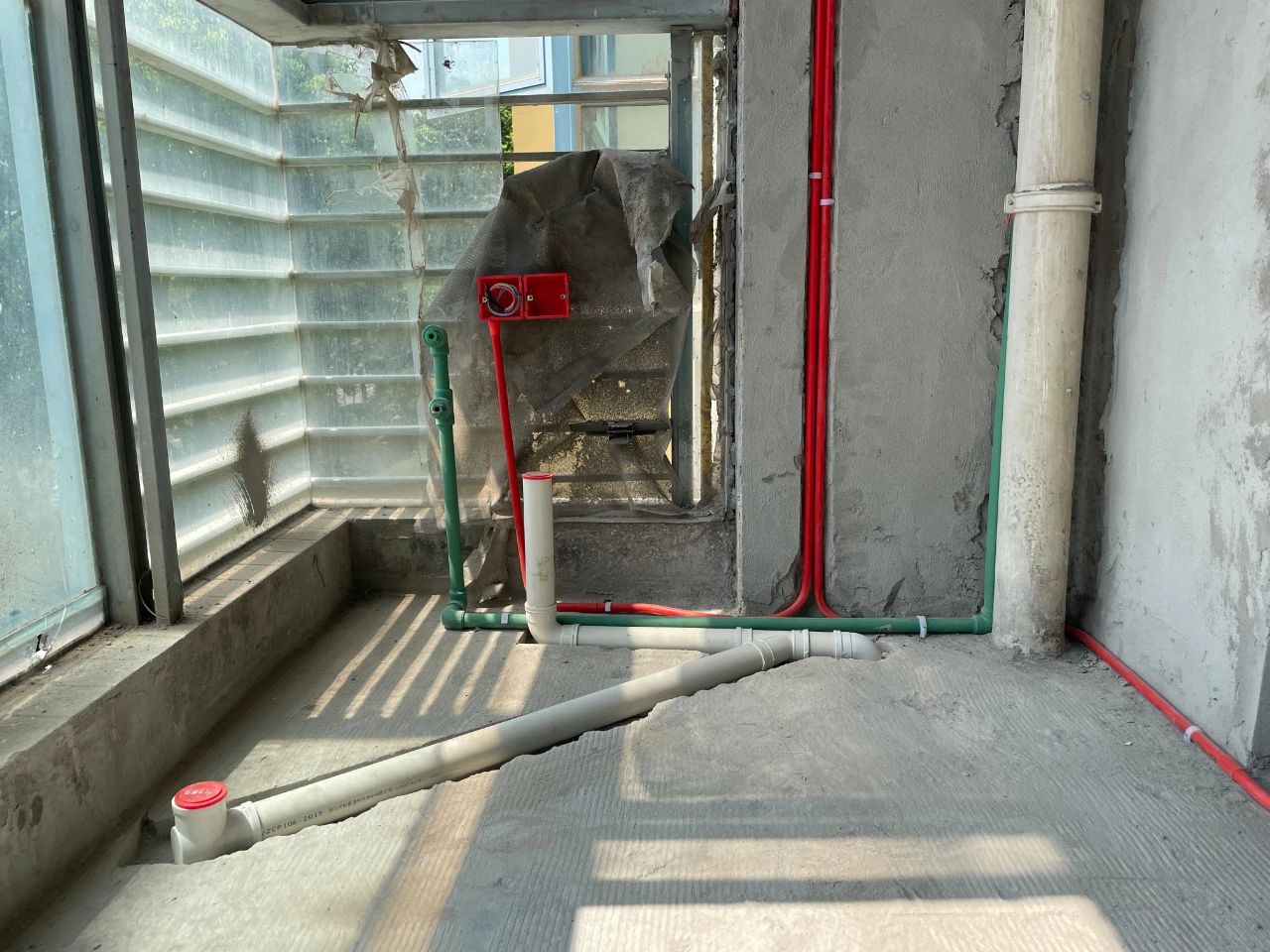 工地巡檢：九月金秋序幕拉開，工程質(zhì)量不松懈