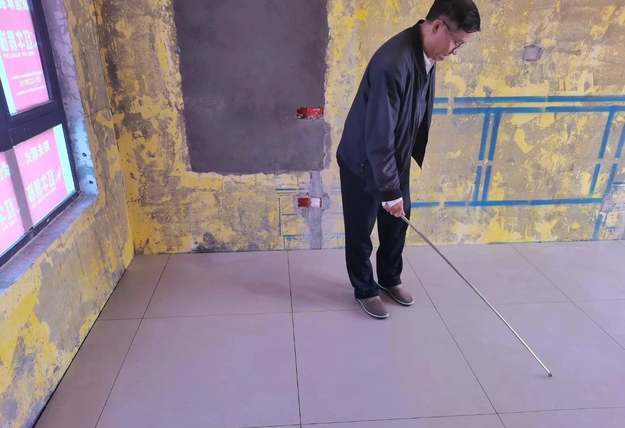 南京紅牛裝飾公司工地巡檢：雙11拼什么？我們在拼質(zhì)量！拼服務(wù)！