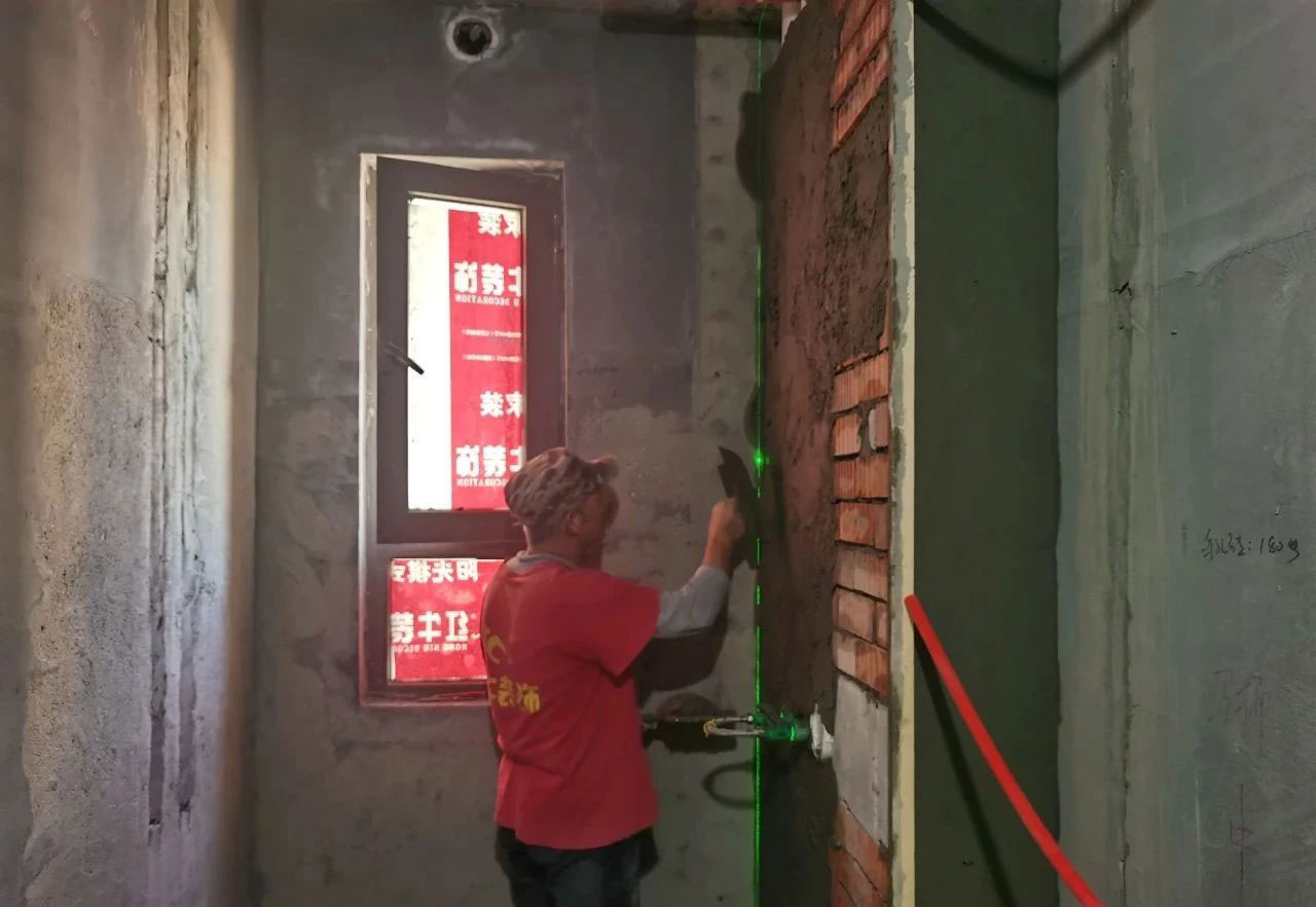 南京紅牛裝飾公司工地巡檢：雙11拼什么？我們在拼質(zhì)量！拼服務(wù)！