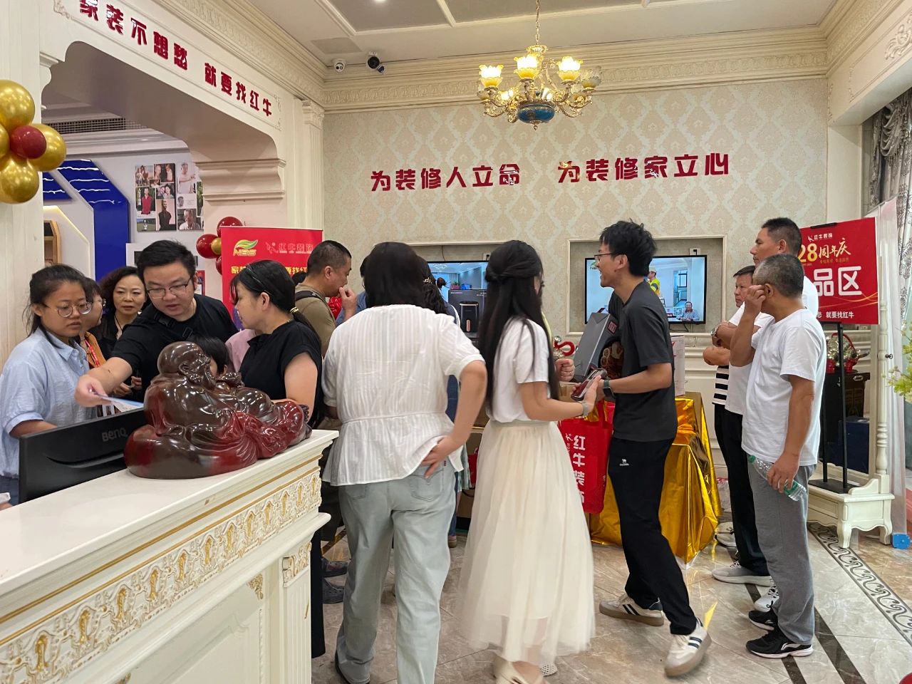 太燃啦！現(xiàn)場座無虛席！南京紅牛裝飾28周年慶圓滿落幕！火爆現(xiàn)場回顧＞＞＞