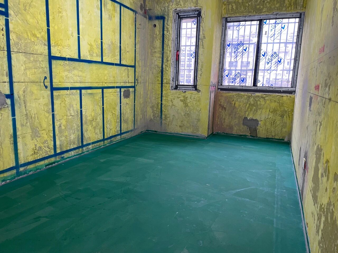 九月秋意漸濃，南京紅牛裝飾工地巡檢步履不停，只為兌現(xiàn)品質(zhì)承諾！