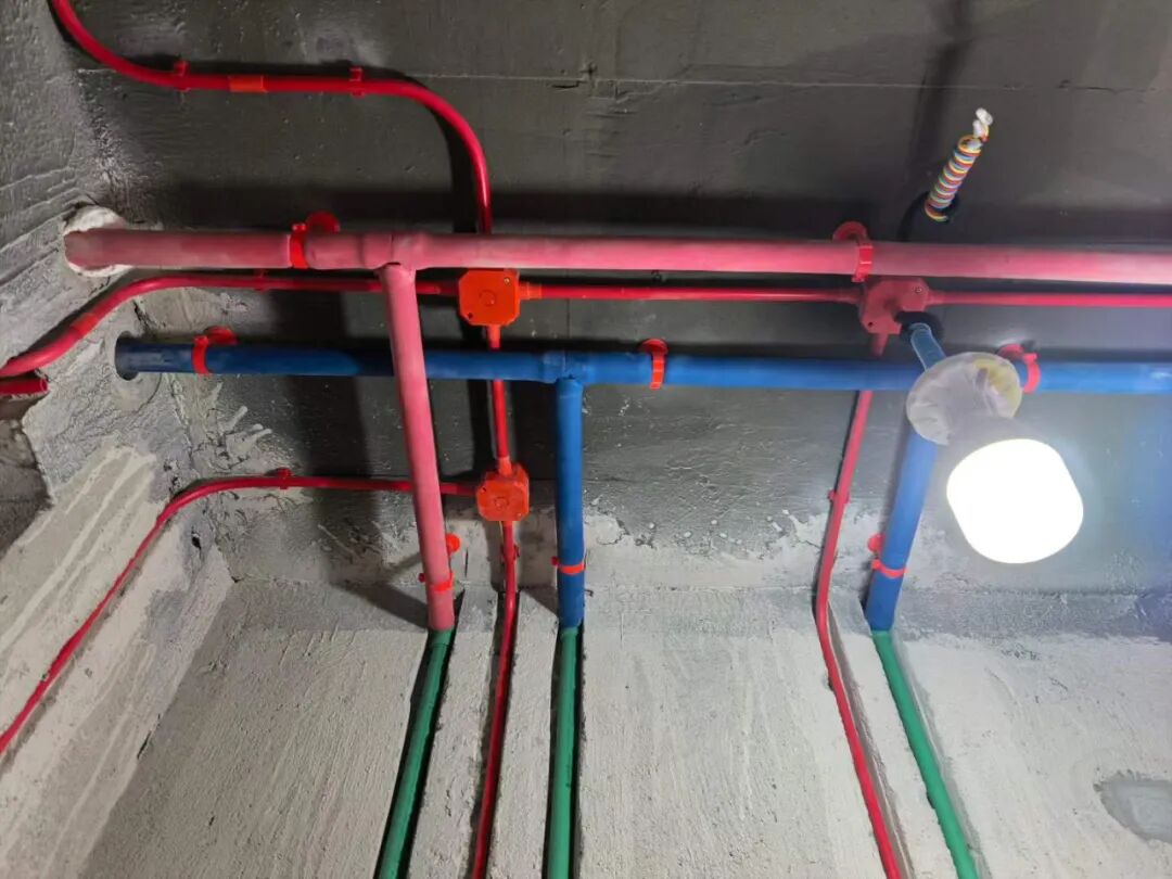 家裝避坑指南：水路改造怕被坑？盯住這“幾個核心”工藝！